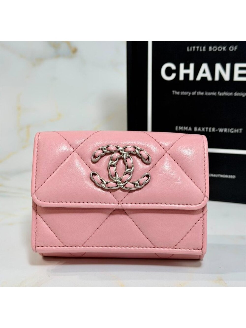 Chanel 19 Dixneuf Small Wallet Trifold
